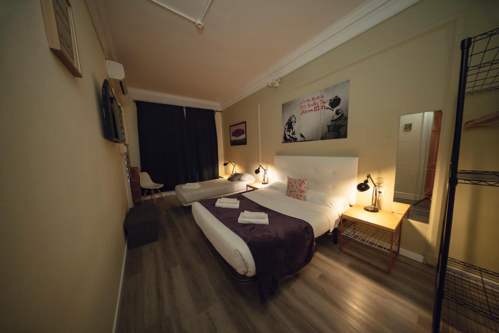 Wow Hostel Barselona Dış mekan fotoğraf
