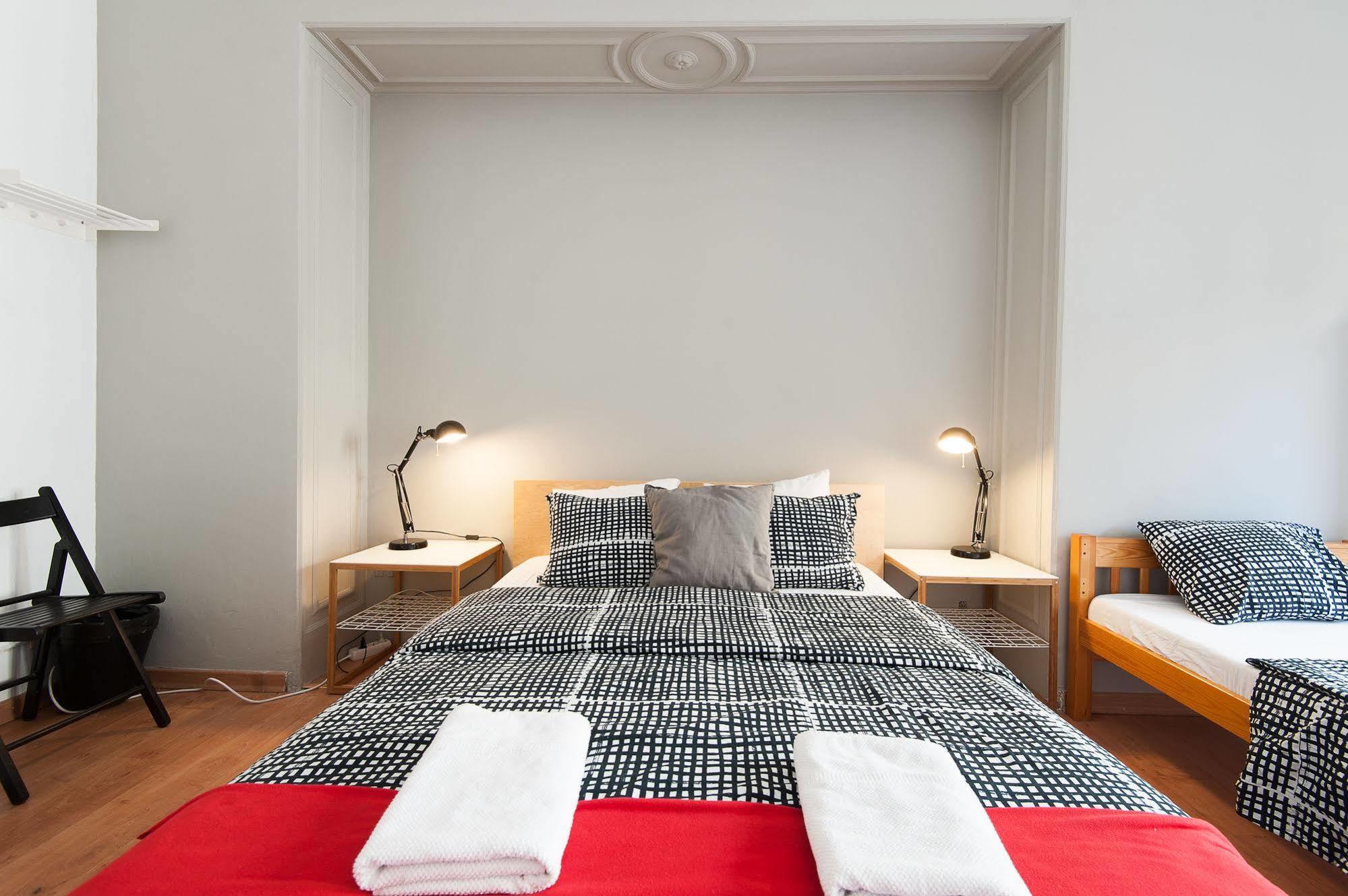 Wow Hostel Barselona Dış mekan fotoğraf