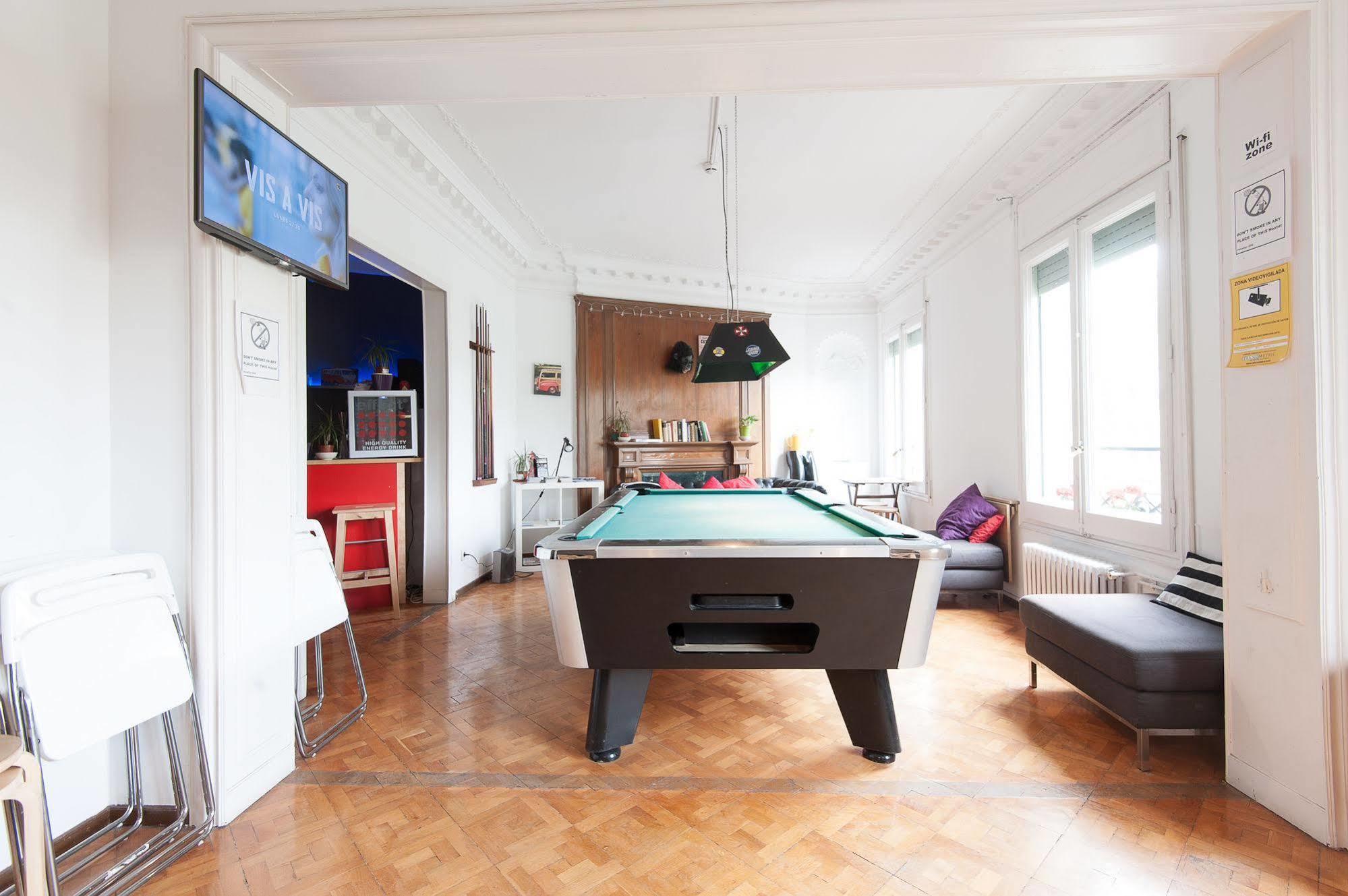 Wow Hostel Barselona Dış mekan fotoğraf